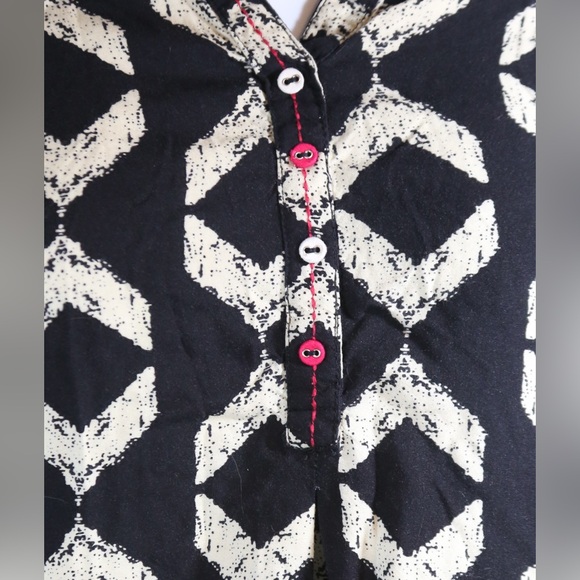 Fusion Black & Ivory Geometric Print Tunic Top | XXL - Picture 4 of 13